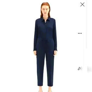 Theory Basic pull on pants. Ladies size  6